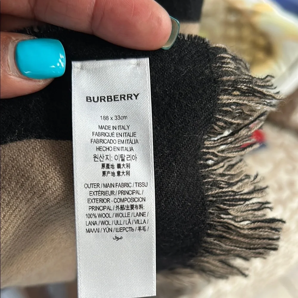 Burberry Beige and Black Logo Scarf Wrap - Picture 2 of 10